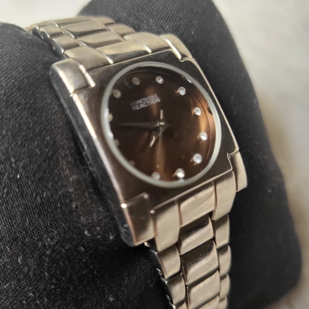 Kenneth Cole Reaction Watch Women 23mm Silver Tone Brown Dial New Battery 6.5"